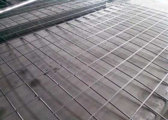 Alambre soldado con autógena de acero con poco carbono Mesh Panels For Floor Heating en la decoración interior