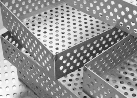 0.2mm-10mm espesor de acero inoxidable hoja de metal perforada con patrones de agujeros personalizados para equipos industriales y filtros