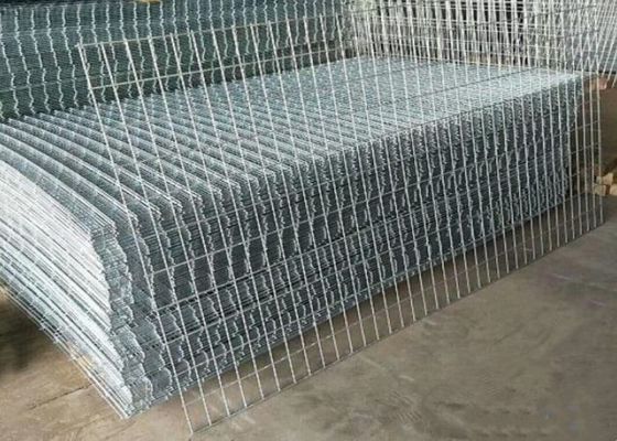 Cuadrícula de alambre soldado galvanizado de 4' x 8' con tamaño de malla uniforme para el refuerzo