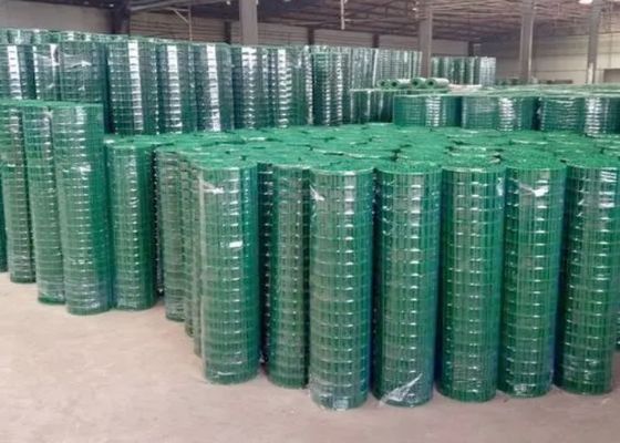 Red de alambre soldado galvanizado verde para seguridad y construcción en el hogar