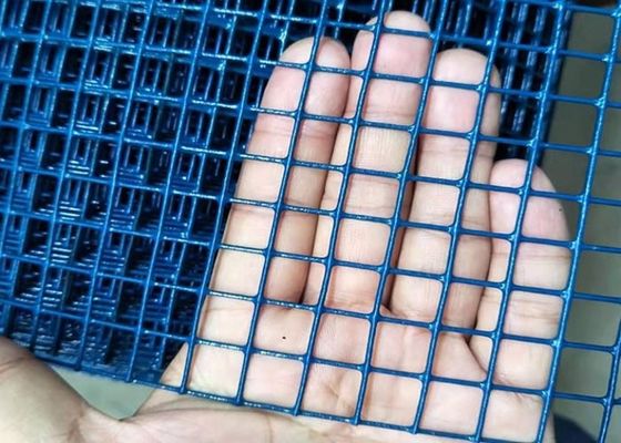 Anti-óxido verde negro azul malla de alambre soldado para jardín / esgrima de estadio