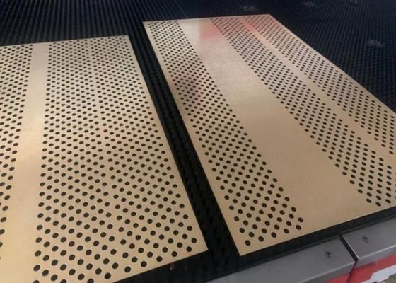 Hoja de malla metálica perforada personalizada para filtración arquitectónica