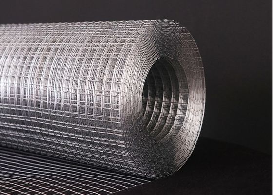 Electro galvanizado de malla de metal soldado ancho 0,5m-2,5m Perfecto para esgrima