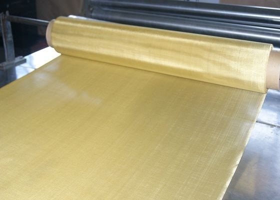 Alto paño de cobre amarillo decorativo brillante el 1m-50m de Mesh Roll Woven Wire Screen del alambre