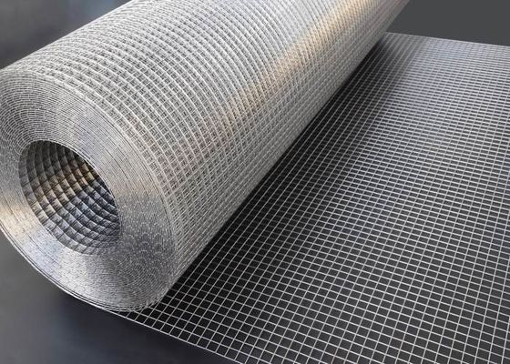 Rolos de malla soldada de borde recto de 10 m de larga duración